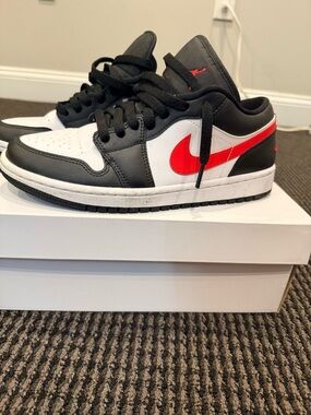 Nike Women Air Jordan 1 Low